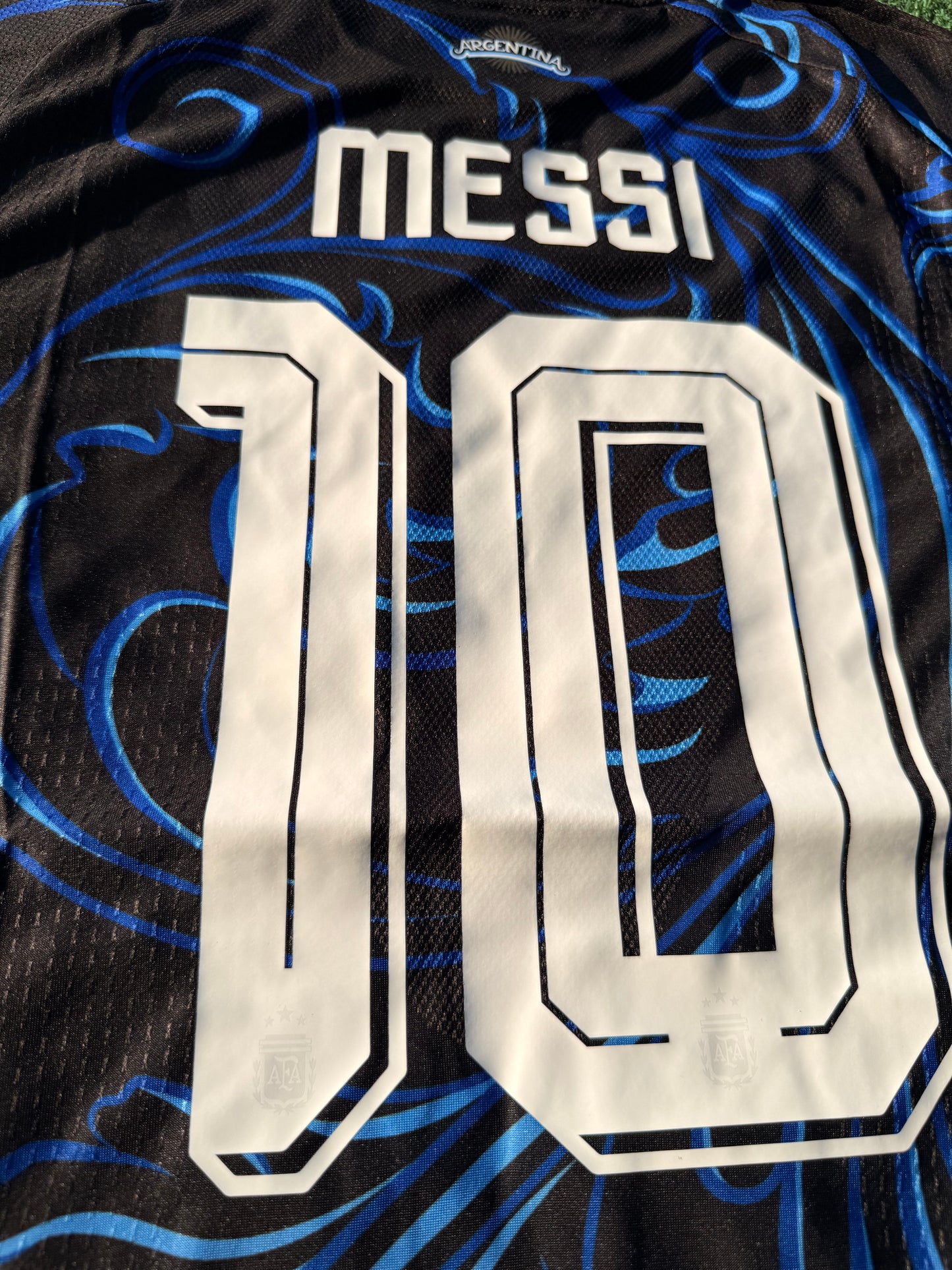 Camiseta Argentina #10 Lionel Messi – Versión Jugador Alternativa Mundial 2026 (Ajuste Slim – Se recomienda pedir una talla más)