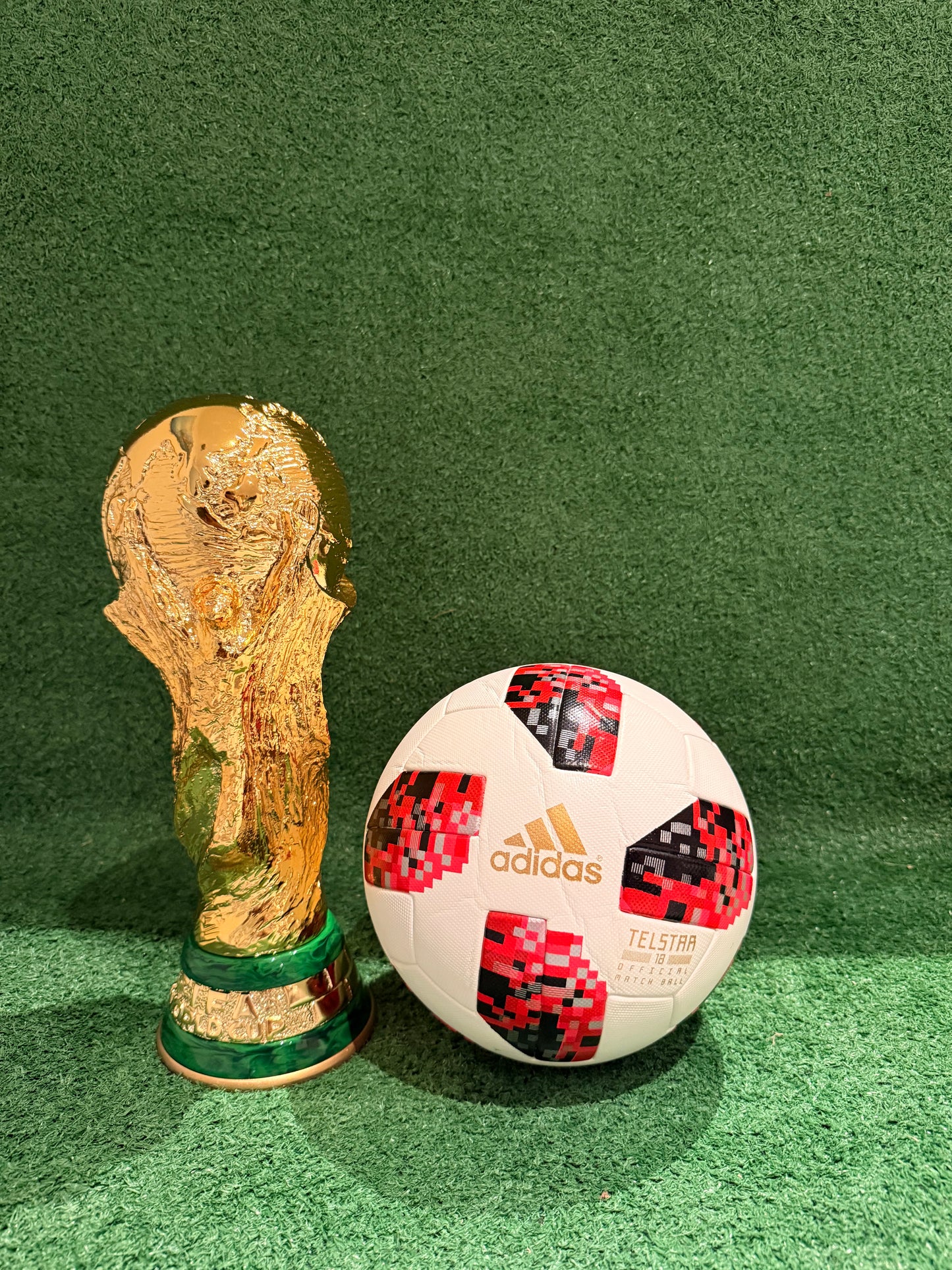 🇷🇺 Adidas Telstar Mechta – Official Match Ball World Cup Russia 2018 - Replica