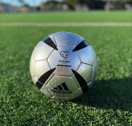 🏆 Roteiro Euro 2004 Soccer Ball – Official Match Replica