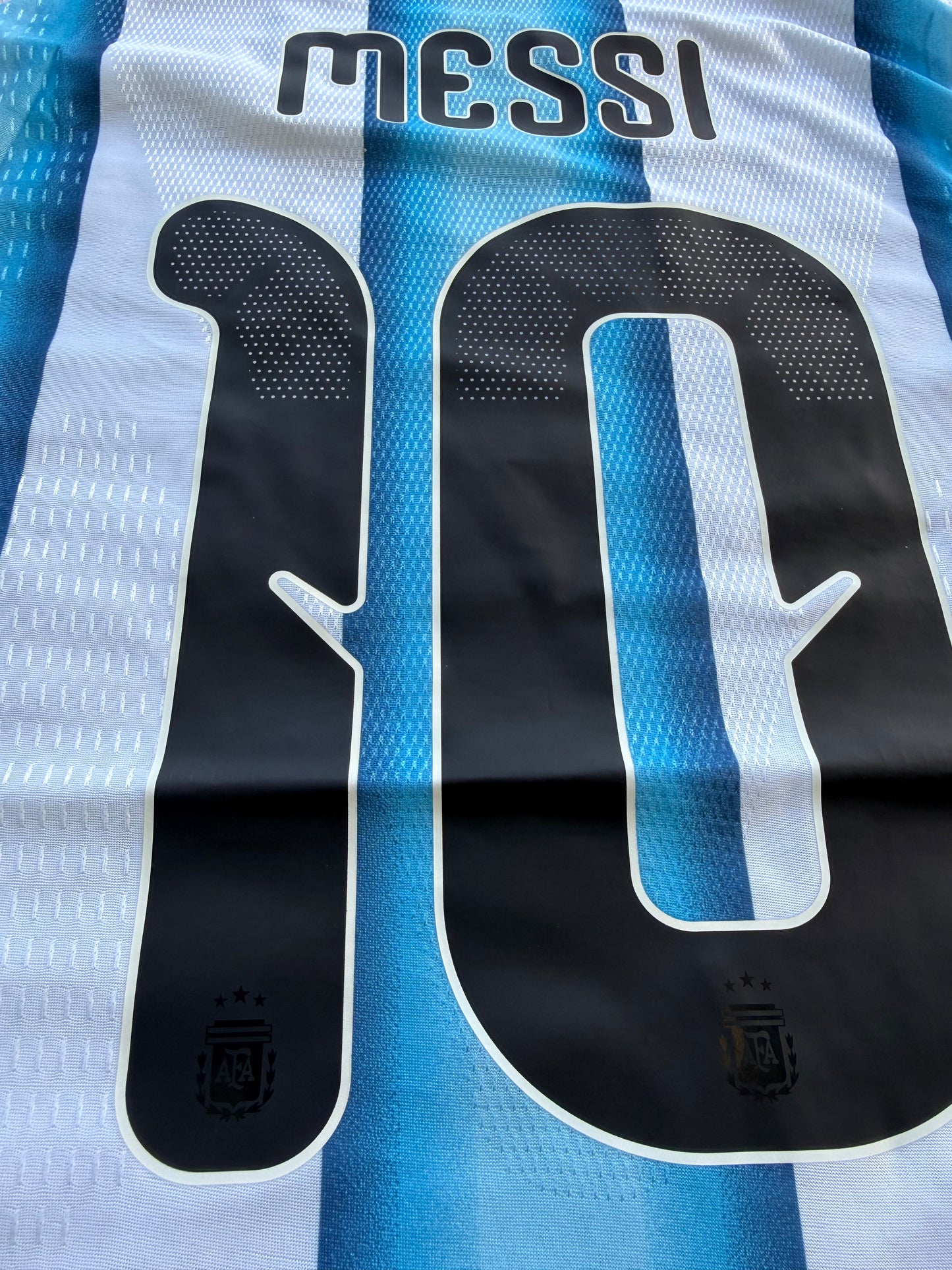 Camiseta Argentina #10 Lionel Messi – Versión Jugador Titular Mundial 2026 (Ajuste Slim – Se recomienda pedir una talla más)