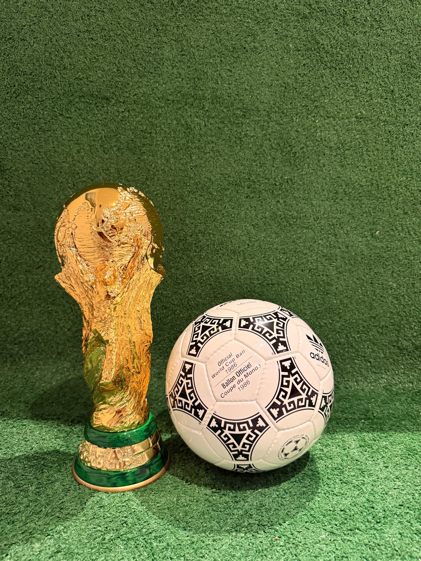 🇲🇽 Adidas Azteca Mexico 1986 Soccer Ball – Official Match Replica